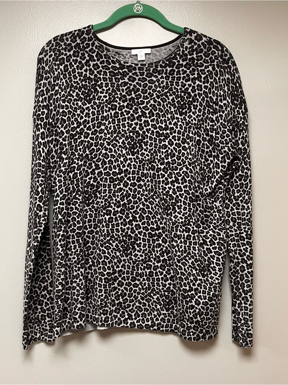 J. Jill Black & Gray Leopard Print Crewneck Sweater size XS